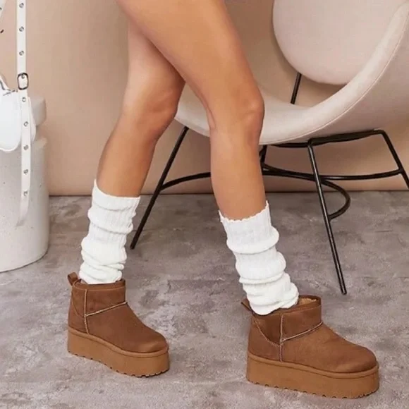 #108 SHEIN NWT Never Worn Booties Size 10 - Picture 2 of 10